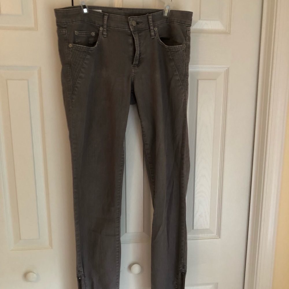 Gap skinny gray jeans. NWOT